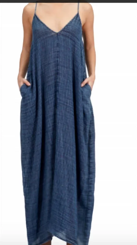 Maxi dress with bell cuffs-Maxi Dress In Denim/natural Stripe