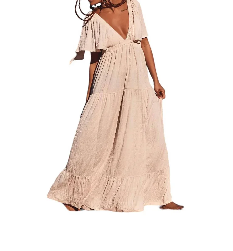 Trendy maxi dress-La La Maxi Dress In Salt