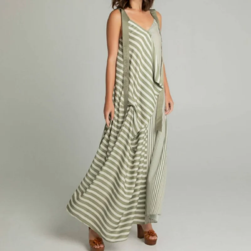 Maxi dress with lace overlay-Stripped Ribbon Maxi Dress In Green And White