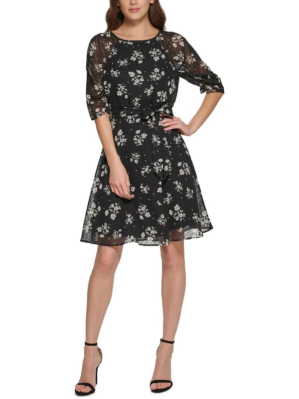 Skater style mini dress-Womens Floral Print Polyester Fit & Flare Dress