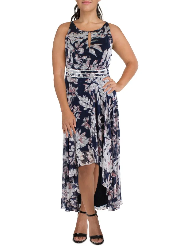 Maxi dress with ruched sides-Plus Womens Chiffon Embellished Maxi Dress