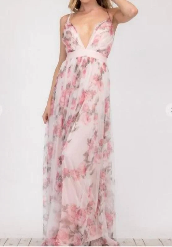 Maxi dress with statement sleeves-Floral Pattern Maxi Dress in Empire State Of Mind