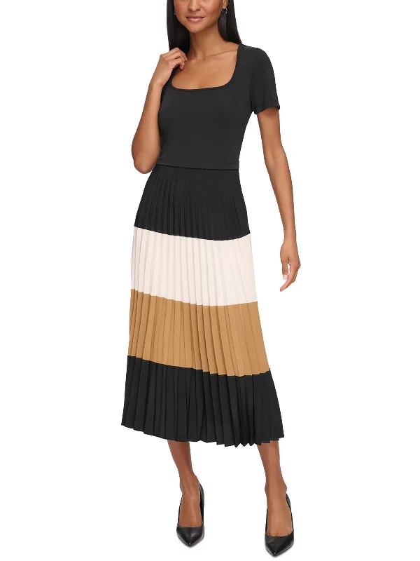 Maxi dress with statement sleeves-Womens Colorblock Polyester Maxi Dress