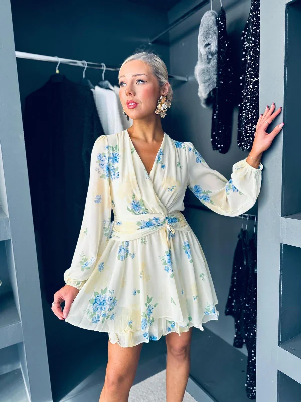 Mini dress with vintage vibes-Angie Frill Detail Mini Dress Lemon