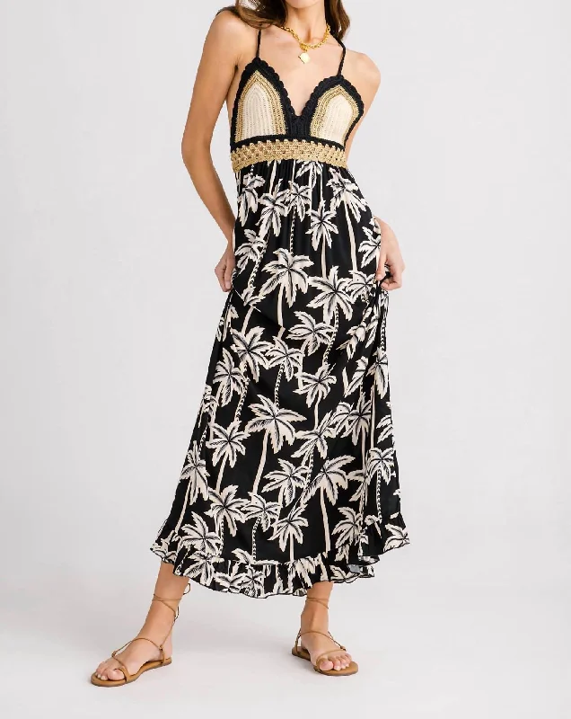 Maxi dress with chiffon fabric-Crochet Maxi Dress In Black