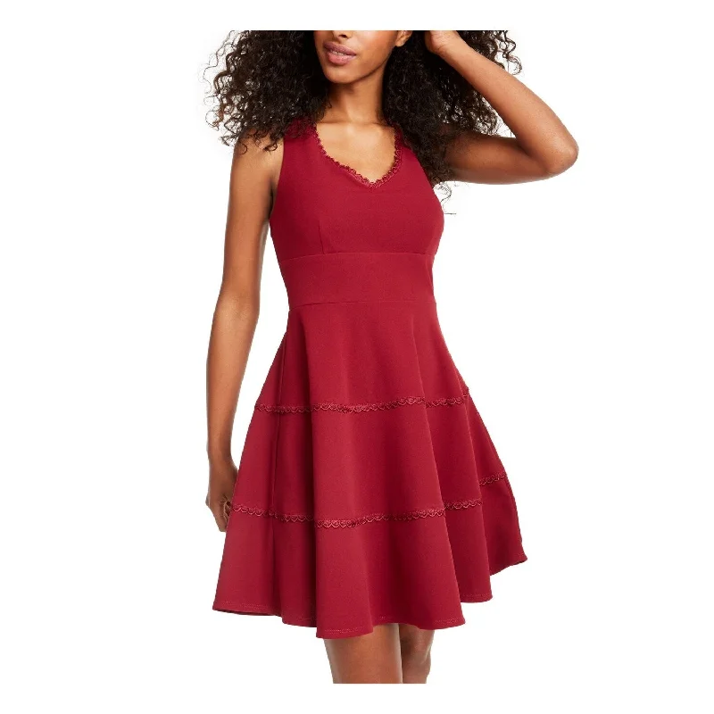 Mini dress with layered ruffles-City Studios Women's Tiered Fit Flare Dress Wine Size 3