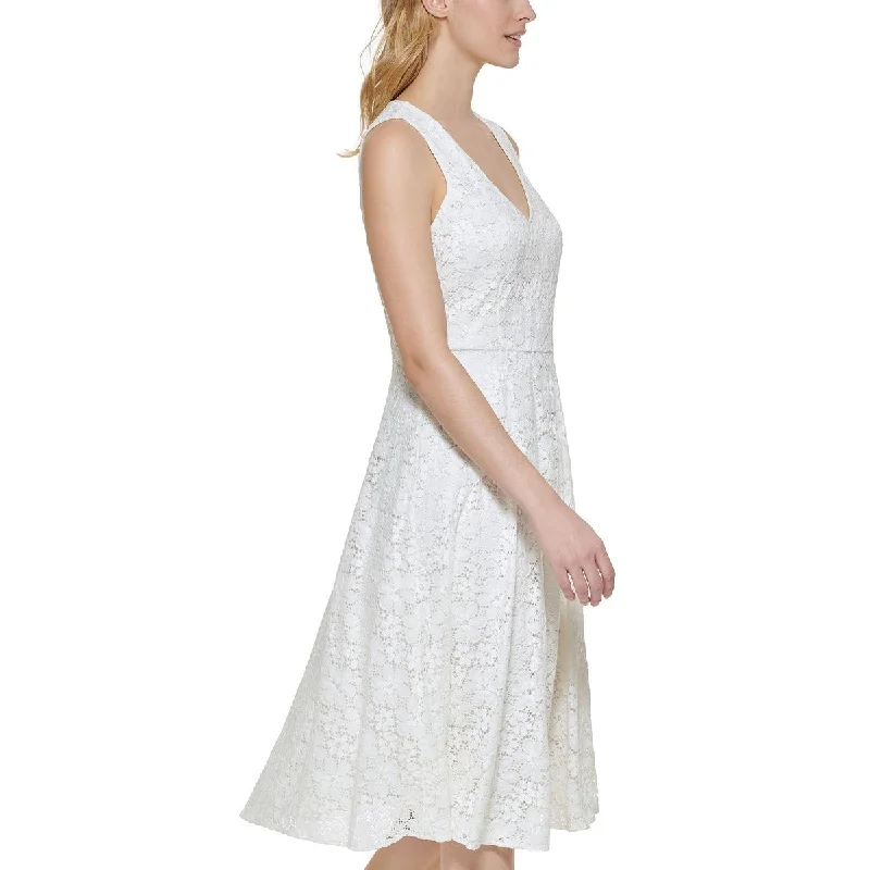 Embroidered mini dress for boho look-Tommy Hilfiger Women's Retro Daisy Fit & Flare Dress White Size 6