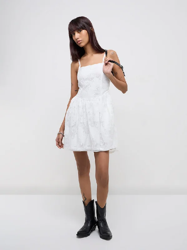 Embroidered cocktail dress-Nuon White Corset-Style Party A-Line Dress