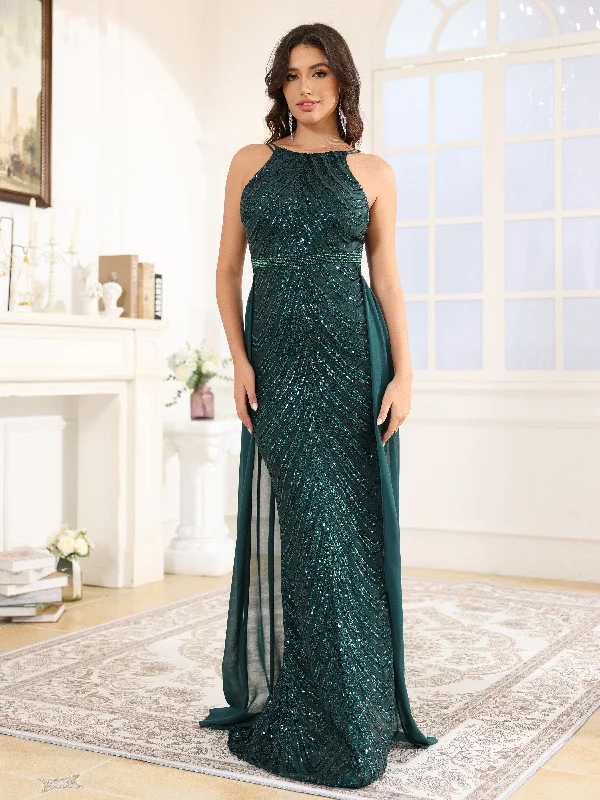 Maxi dress with trumpet sleeves-Trumpet/Mermaid Halter Sequins Long Prom Dress